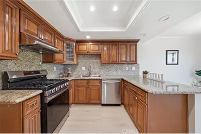 6231 E Twin Peak, Anaheim, CA 92807 - Photo 10