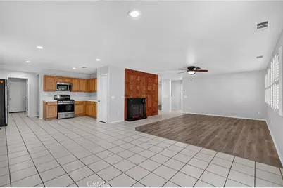2103 W Avenue K7, Lancaster, CA 93536 - Photo 4