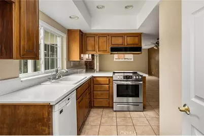 5242 Loyola, Westminster, CA 92683 - Photo 8