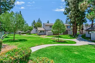 3002 E Via Siena, Anaheim, CA 92806 - Photo 6