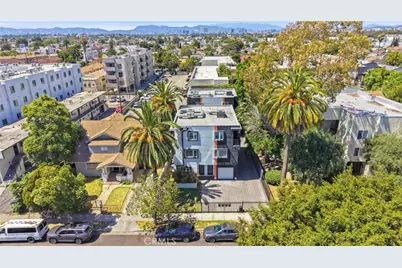 1233 W 39th, Los Angeles, CA 90037 - Photo 1