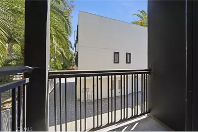 1233 W 39th, Los Angeles, CA 90037 - Photo 24