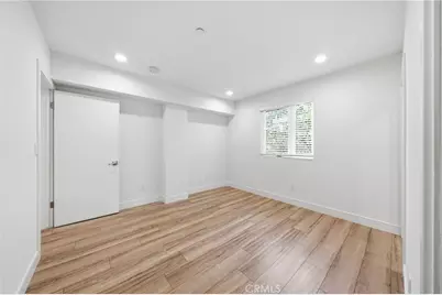 1233 W 39th, Los Angeles, CA 90037 - Photo 28