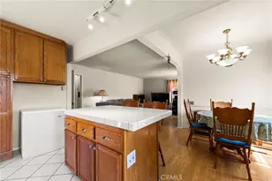 2725 Adriatic Ave, Long Beach, CA 90810 - Photo 10
