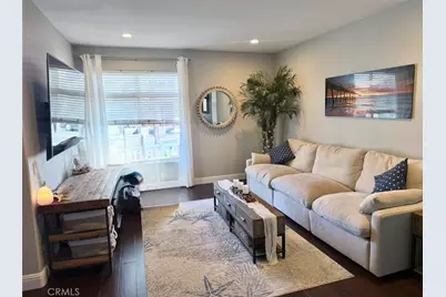 422 8th Street, Huntington Beach, CA 92648 - Photo 2