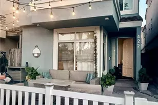422 8th St, Huntington Beach, CA 92648 - Photo 1