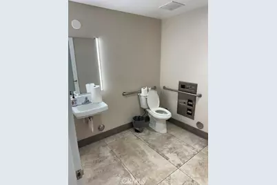 823 N Harbor, Fullerton, CA 92832 - Photo 4