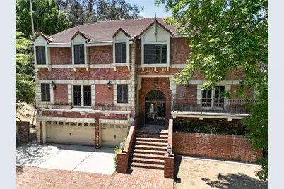3243 Iredell, Studio City, CA 91604 - Photo 6