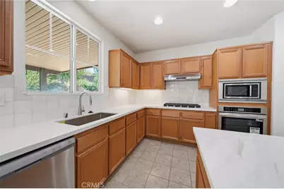 40112 Oregold Court, Lake Elsinore, CA 92532 - Photo 10