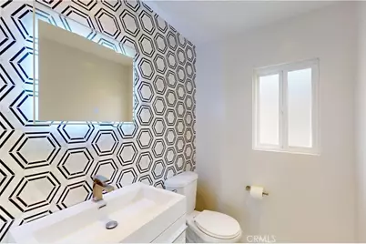 860 Mandalay Beach Road, Oxnard, CA 93035 - Photo 32