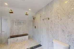 860 Mandalay Beach Rd, Oxnard, CA 93035 - Photo 38