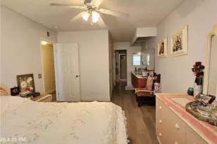 9060 Candlestick Ln, Cypress, CA 90630 - Photo 16
