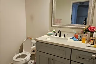 9060 Candlestick Ln, Cypress, CA 90630 - Photo 14