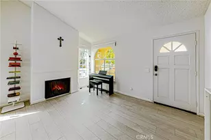 55 Alicante Aisle, Irvine, CA 92614 - Photo 2