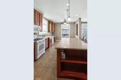 16222 Monterey Lane #155, Huntington Beach, CA 92649 - Photo 8
