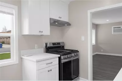 5572 Saint Ann Avenue, Cypress, CA 90630 - Photo 12