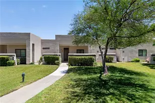 28862 Isleta Ct, Cathedral City, CA 92234 - Photo 2