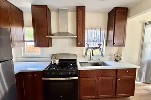 125 N Marshall Ct, San Pedro, CA 90731 - Photo 8