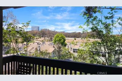 8860 Villa La Jolla Drive #215, La Jolla, CA 92037 - Photo 2