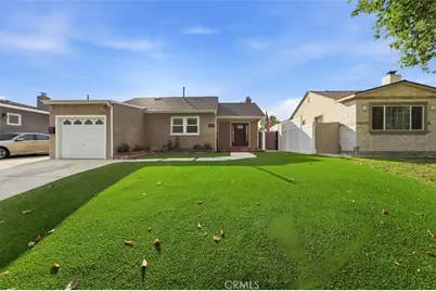 3329 N Los Coyotes Diagonal, Long Beach, CA 90808 - Photo 1
