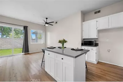15589 Rockwell Avenue, Fontana, CA 92336 - Photo 8