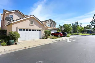 855 Blossomcreek, Corona, CA 92878 - Photo 2