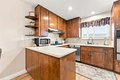 8095 Kerr Green, Buena Park, CA 90621 - Photo 12