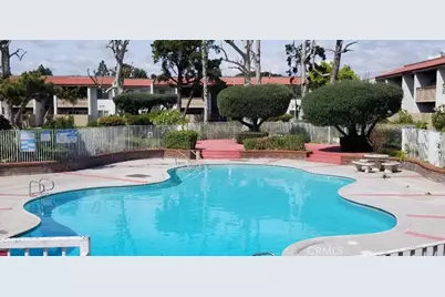 2511 W Sunflower Avenue #J7, Santa Ana, CA 92704 - Photo 2