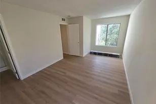 2511 W Sunflower Ave, Santa Ana, CA 92704 - Photo 14