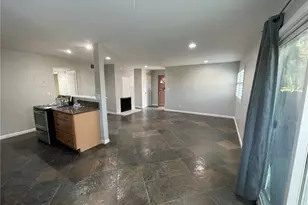 17572 Vandenberg Ln, Tustin, CA 92780 - Photo 6