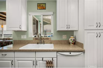 15732 Swan Lane, Huntington Beach, CA 92649 - Photo 24