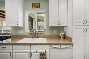15732 Swan Ln, Huntington Beach, CA 92649 - Photo 24