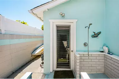 15732 Swan Lane, Huntington Beach, CA 92649 - Photo 10