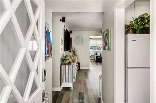 15732 Swan Ln, Huntington Beach, CA 92649 - Photo 2