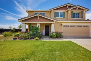 33973 Wintergreen Pl, Murrieta, CA 92563 - Photo 4
