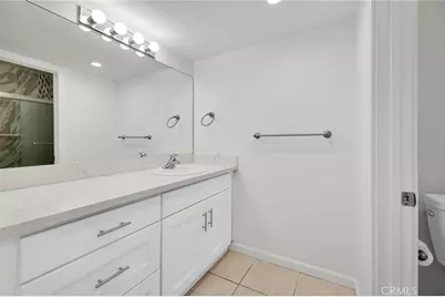 25269 Pine Creek Lane, Wilmington, CA 90744 - Photo 30
