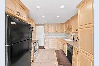 5798 La Jolla Way, Cypress, CA 90630 - Photo 6