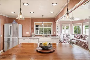858 S Bluebird Cir, Anaheim Hills, CA 92807 - Photo 10