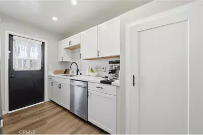 5651 Clemson Street, Los Angeles, CA 90016 - Photo 12