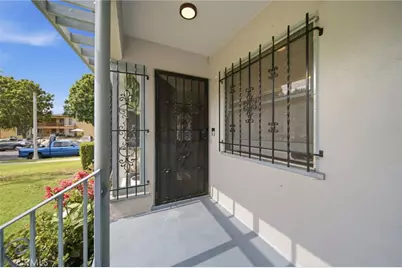 5651 Clemson Street, Los Angeles, CA 90016 - Photo 24