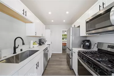 5651 Clemson Street, Los Angeles, CA 90016 - Photo 8