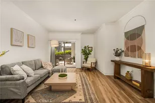 838 Pine Ave, Long Beach, CA 90813 - Photo 1