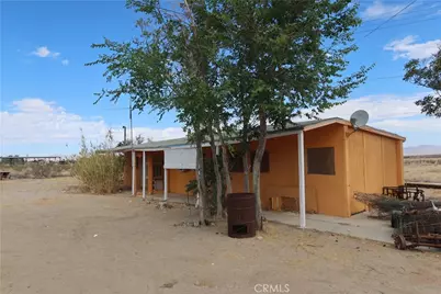 37950 E End, Lucerne Valley, CA 92356 - Photo 2