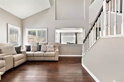 28013 Cascade, Castaic, CA 91384 - Photo 4