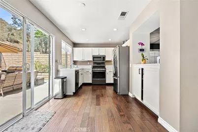 28013 Cascade, Castaic, CA 91384 - Photo 18