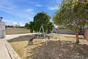 24513 Lakme Ave, Wilmington, CA 90744 - Photo 32