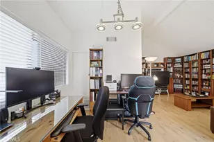 12750 Centralia, Lakewood, CA 90715 - Photo 26