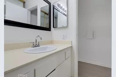 5585 E Pacific Coast Highway #107, Long Beach, CA 90804 - Photo 20