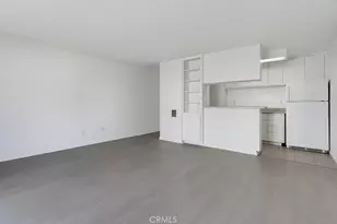 5585 E Pacific Coast Hwy, Long Beach, CA 90804 - Photo 2