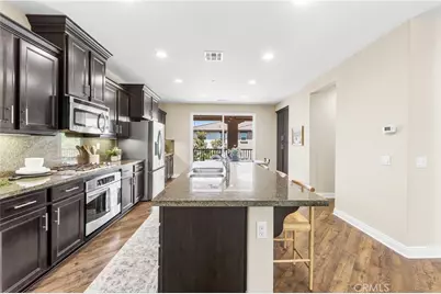17 Castilla, Rancho Santa Margarita, CA 92688 - Photo 8